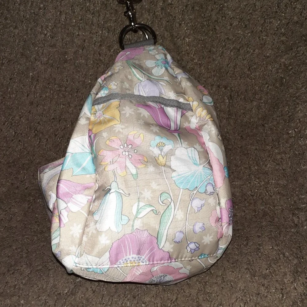 LESPORTSAC-Large Sling Hobo-Floral Pastel Gray-Shoulder/Xbody-Near Mint
